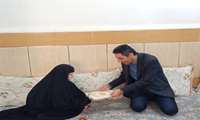 دیدار رئیس دانشکده علوم پزشکی شرق هرمزگان با مادر شهید احمد رنجبر؛ تجلیل از صبر و ایثار